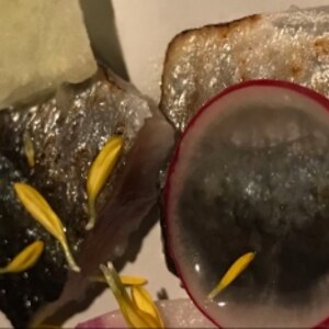 おうち居酒屋、〆秋刀魚の炙り寿司